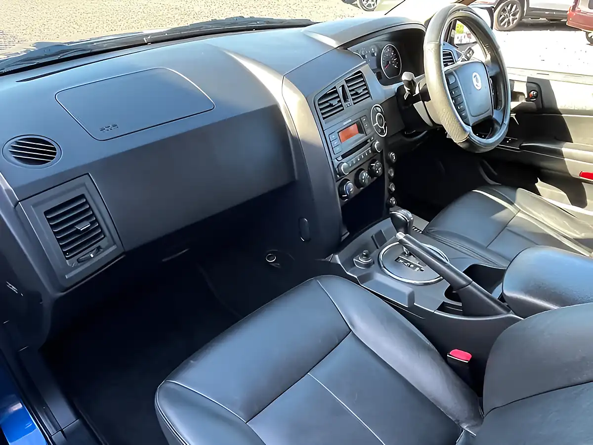 Used 2015 Ssangyong Korando Ex Blue - Interior and Exterior details 16