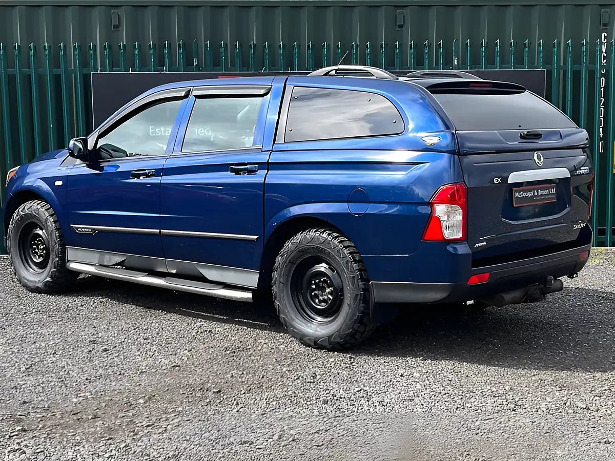 Used 2015 Ssangyong Korando Ex Blue - Interior and Exterior details 4