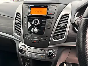 Used 2015 Ssangyong Korando SE4 Grey - Interior and Exterior details 14