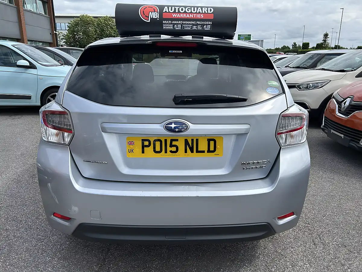 Used 2015 Subaru Impreza Silver - Interior and Exterior details 6