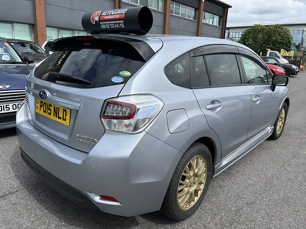 Used 2015 Subaru Impreza Silver - Interior and Exterior details 7