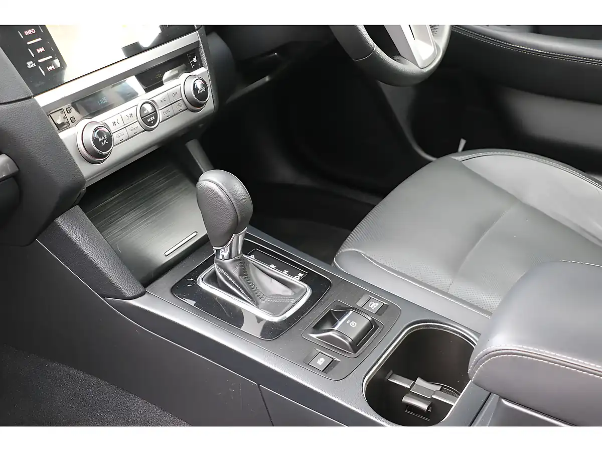 Used 2015 Subaru Outback Se Premium Lapis Blue - Interior and Exterior details 20