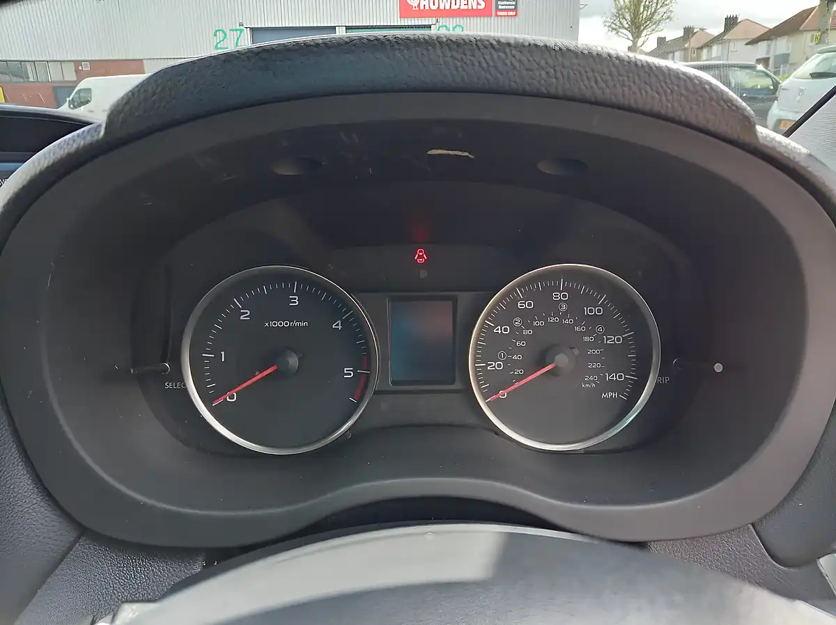 Used 2015 Subaru Xv Se Blue - Interior and Exterior details 13