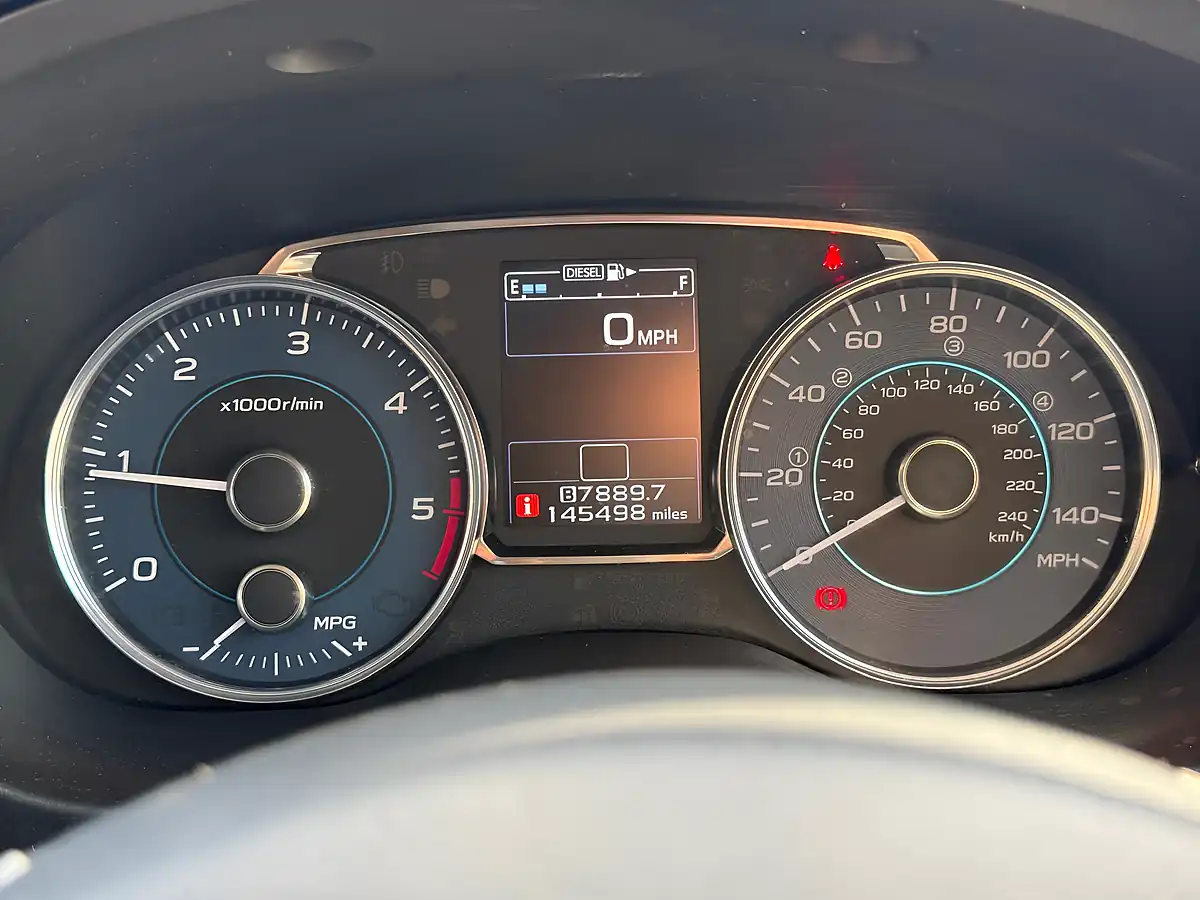 Used 2015 Subaru Xv Se Premium Blue - Interior and Exterior details 13