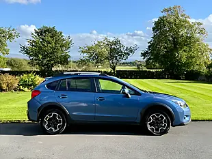 Used 2015 Subaru Xv Se Premium Blue - Interior and Exterior details 4