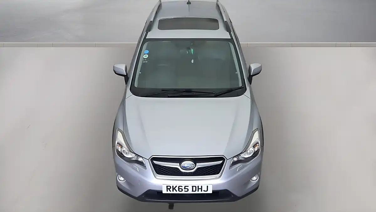 Used 2015 Subaru Xv Se Premium Silver - Interior and Exterior details 7