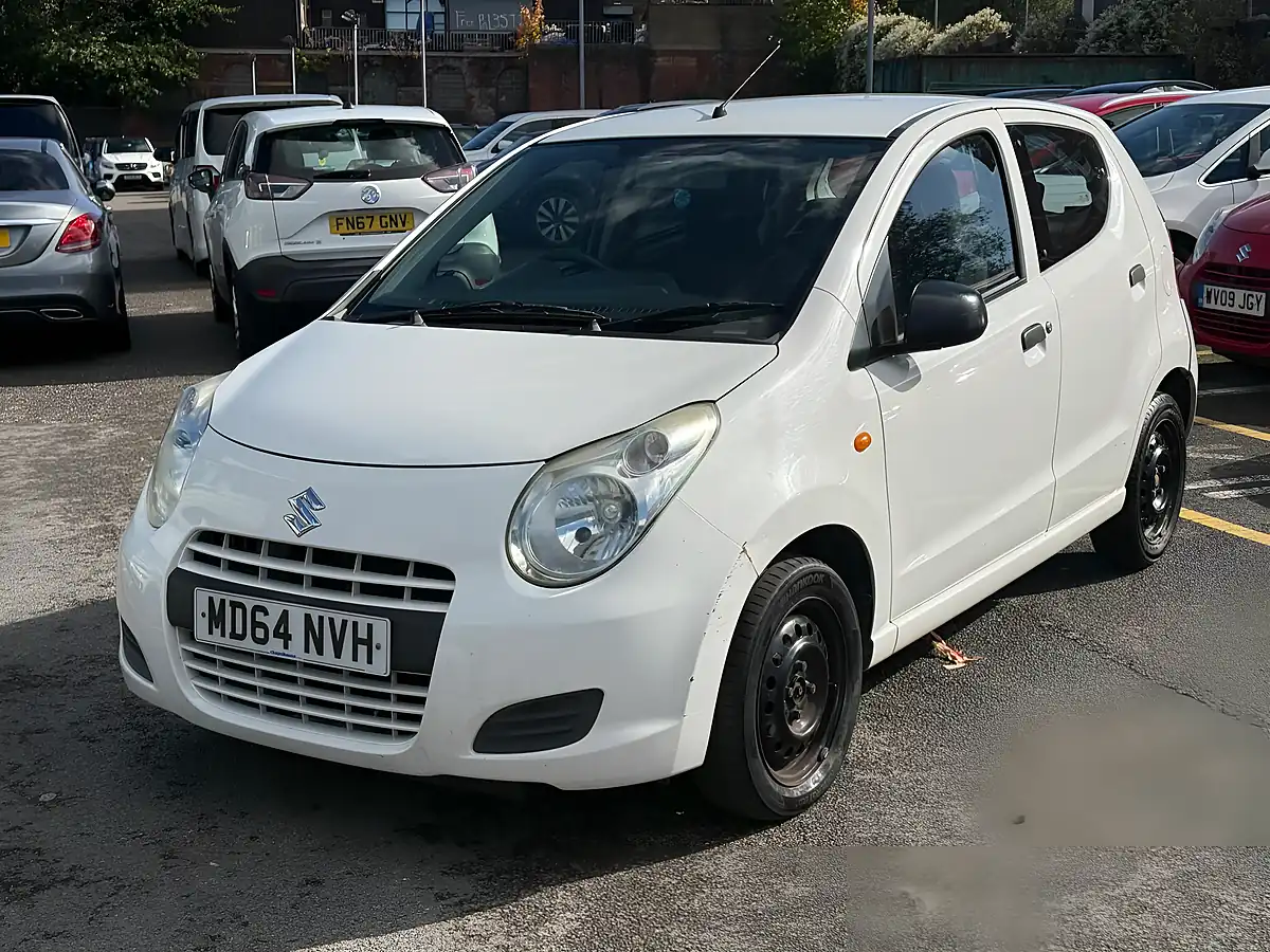 Used 2015 Suzuki Alto Sz White - Interior and Exterior details 3
