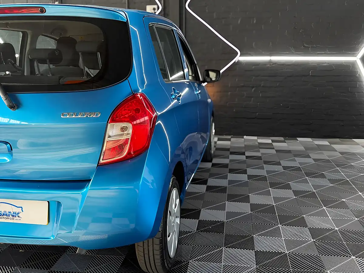 Used 2015 Suzuki Celerio SZ2 Cerulean Blue Pearl - Interior and Exterior details 15