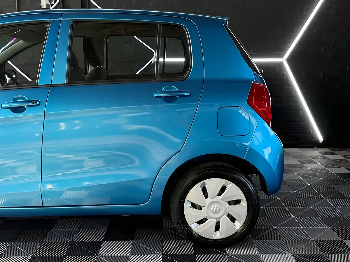 Used 2015 Suzuki Celerio SZ2 Cerulean Blue Pearl - Interior and Exterior details 4