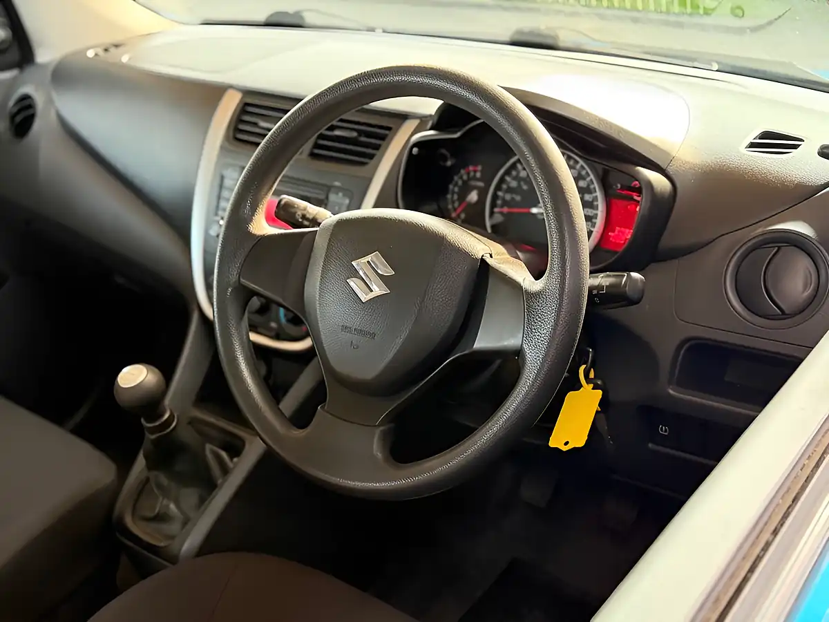 Used 2015 Suzuki Celerio SZ2 Cerulean Blue Pearl - Interior and Exterior details 6
