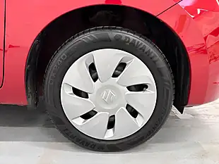 Used 2015 Suzuki Celerio SZ2 Red - Interior and Exterior details 7