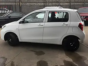 Used 2015 Suzuki Celerio SZ2 White - Interior and Exterior details 6