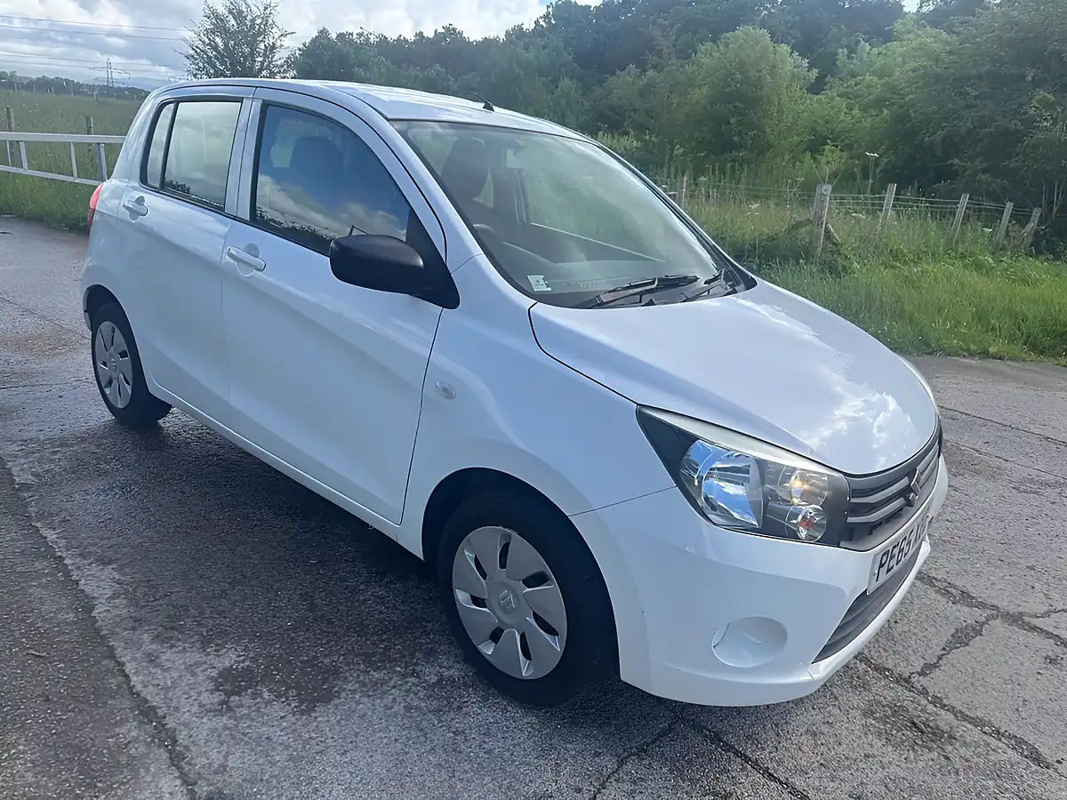 Used 2015 Suzuki Celerio SZ2 White - Interior and Exterior details 8