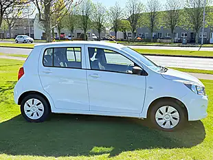 Used 2015 Suzuki Celerio SZ2 White - Interior and Exterior details 6