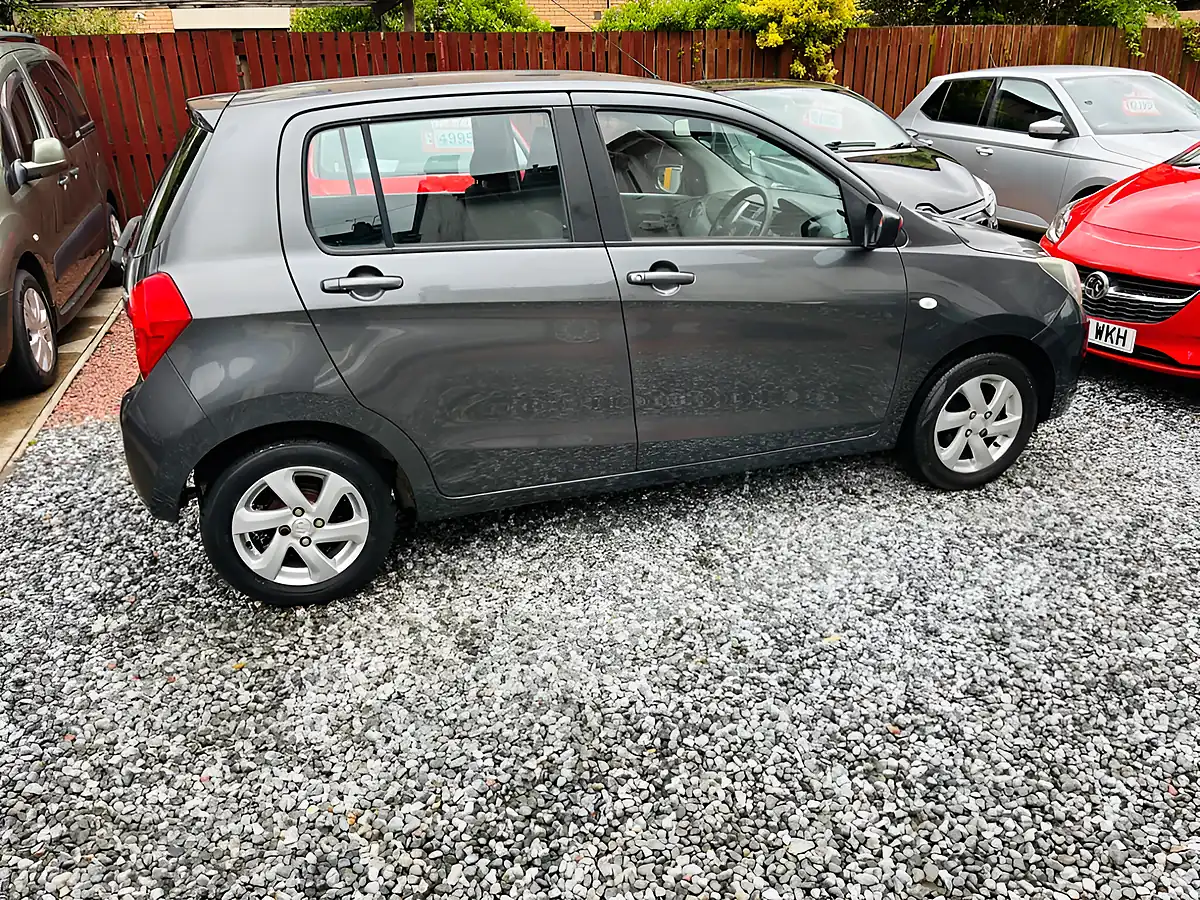 Used 2015 Suzuki Celerio SZ3 Grey - Interior and Exterior details 16