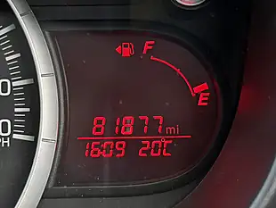 Used 2015 Suzuki Celerio SZ3 Silver - Interior and Exterior details 17