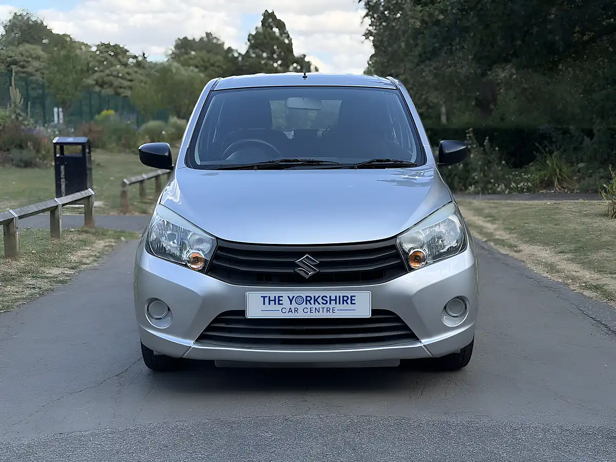 Used 2015 Suzuki Celerio SZ3 Silver - Interior and Exterior details 2