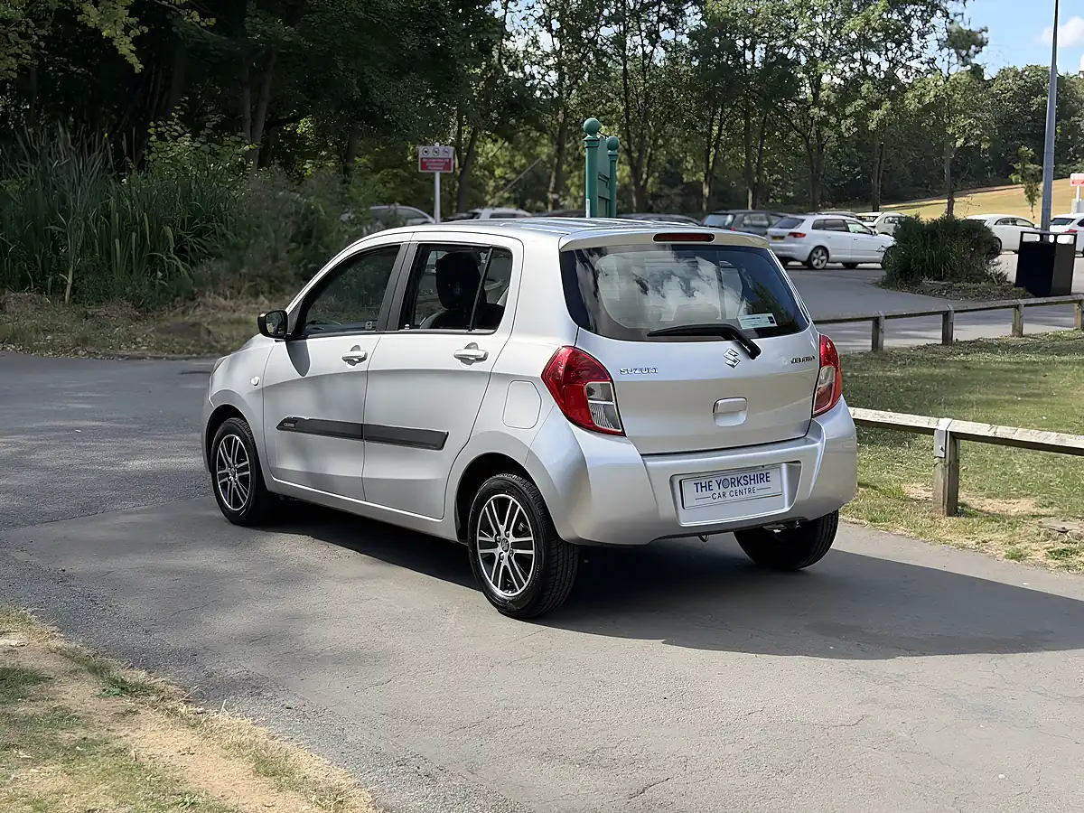 Used 2015 Suzuki Celerio SZ3 Silver - Interior and Exterior details 7
