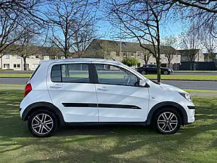 Used 2015 Suzuki Celerio SZ4 White - Interior and Exterior details 7