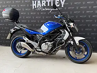 Used 2015 Suzuki Gladius - Interior and Exterior details 3