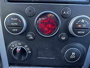 Used 2015 Suzuki Grand Vitara SZ5 Blue - Interior and Exterior details 13