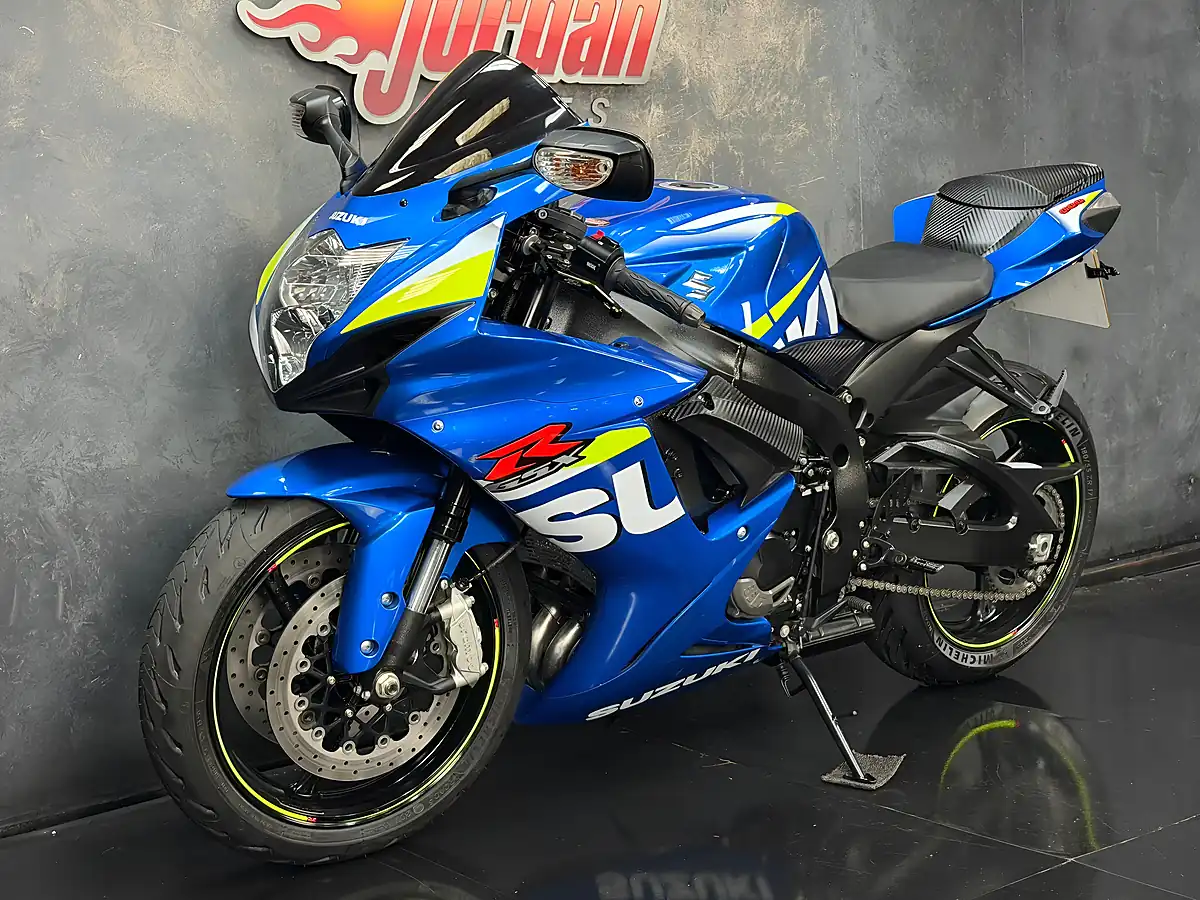Used 2015 Suzuki GSX-R600 Blue - Interior and Exterior details 15