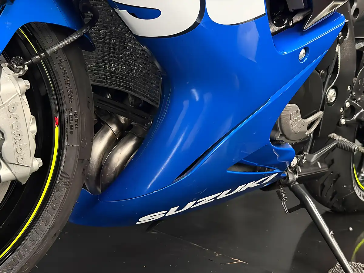 Used 2015 Suzuki GSX-R600 Blue - Interior and Exterior details 17