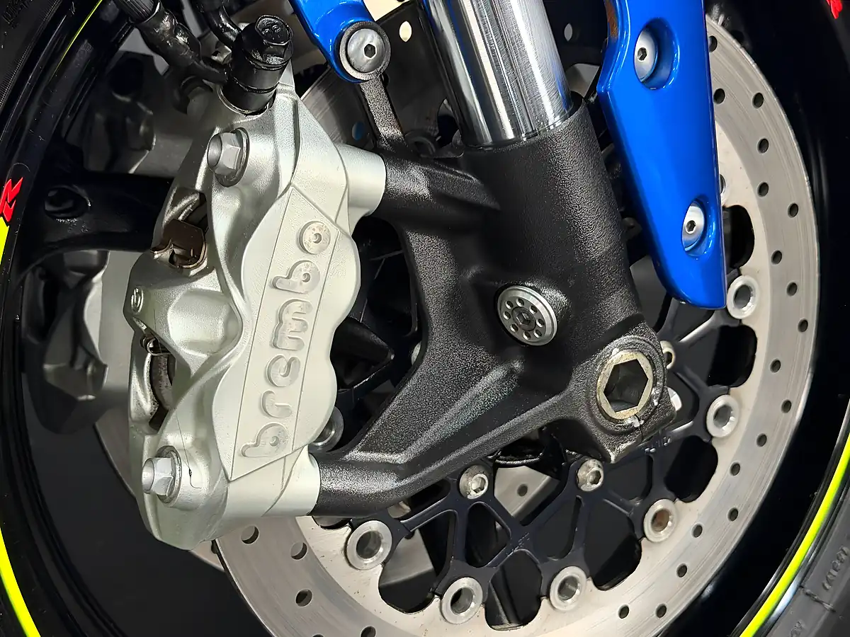 Used 2015 Suzuki GSX-R600 Blue - Interior and Exterior details 7