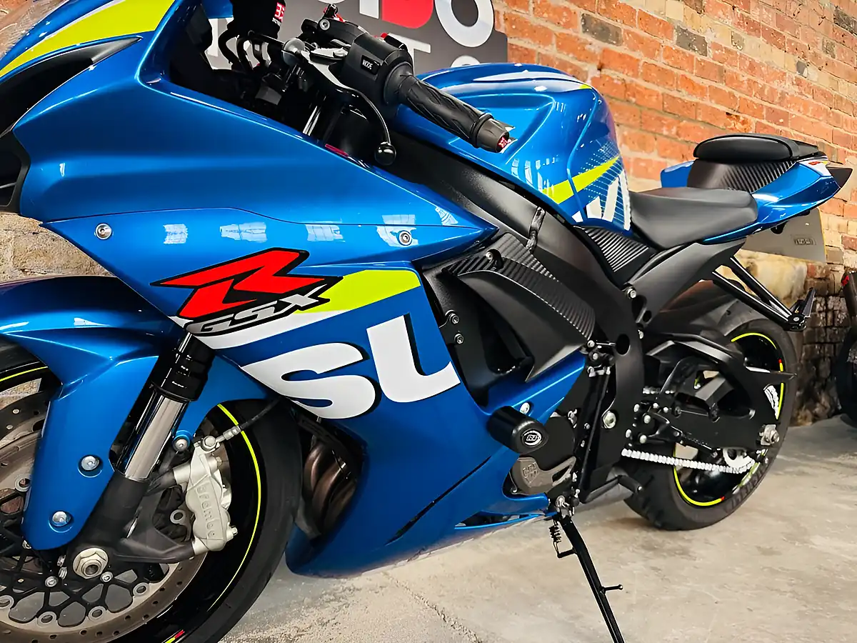 Used 2015 Suzuki GSX-R600 L5 Moto Gp Blue - Interior and Exterior details 15
