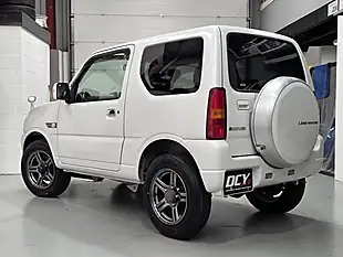 Used 2015 Suzuki Jimny Adventure 4X4 - Jdm White - Interior and Exterior details 13