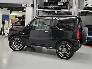 Used 2015 Suzuki Jimny Black - Interior and Exterior details 5