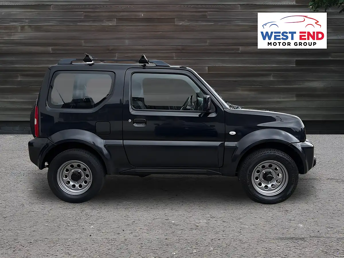 Used 2015 Suzuki Jimny SZ3 Black - Interior and Exterior details 2