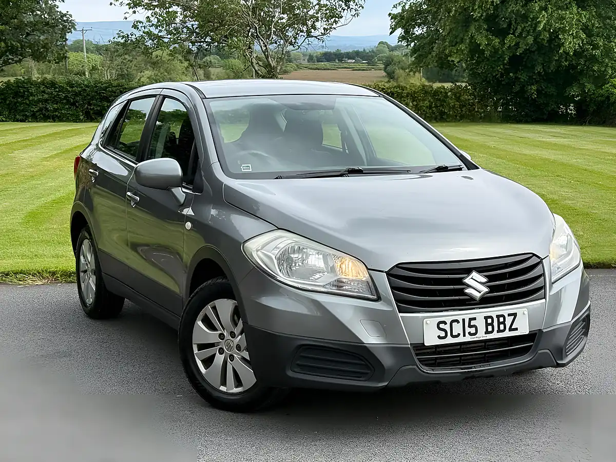 Used 2015 Suzuki S-Cross Sx4 SZ3 Grey - Front View