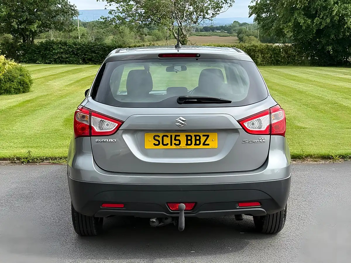 Used 2015 Suzuki S-Cross Sx4 SZ3 Grey - Interior and Exterior details 6