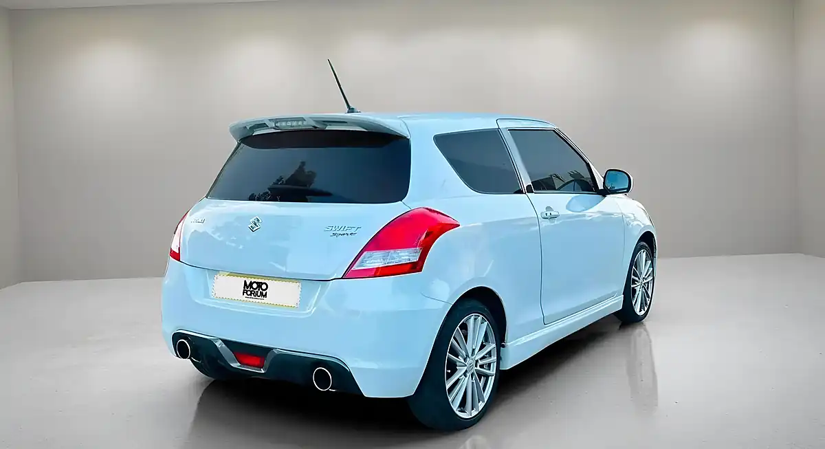 Used 2015 Suzuki Swift Sport White - Interior and Exterior details 12