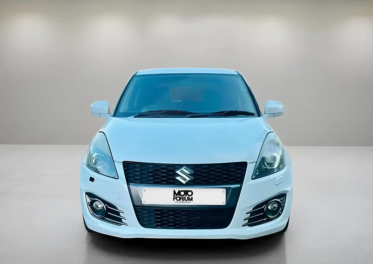 Used 2015 Suzuki Swift Sport White - Interior and Exterior details 2