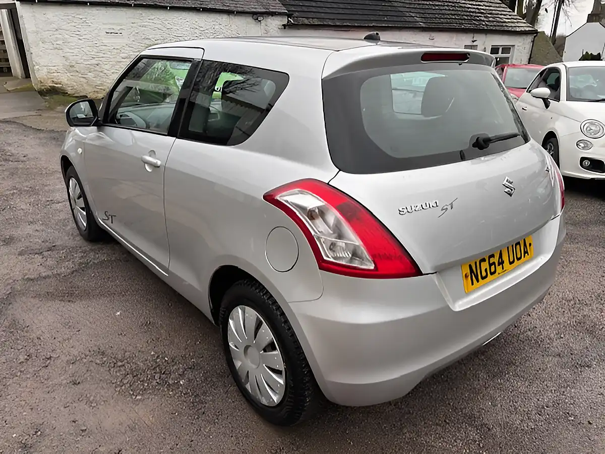 Used 2015 Suzuki Swift SZ2 Silver - Interior and Exterior details 5