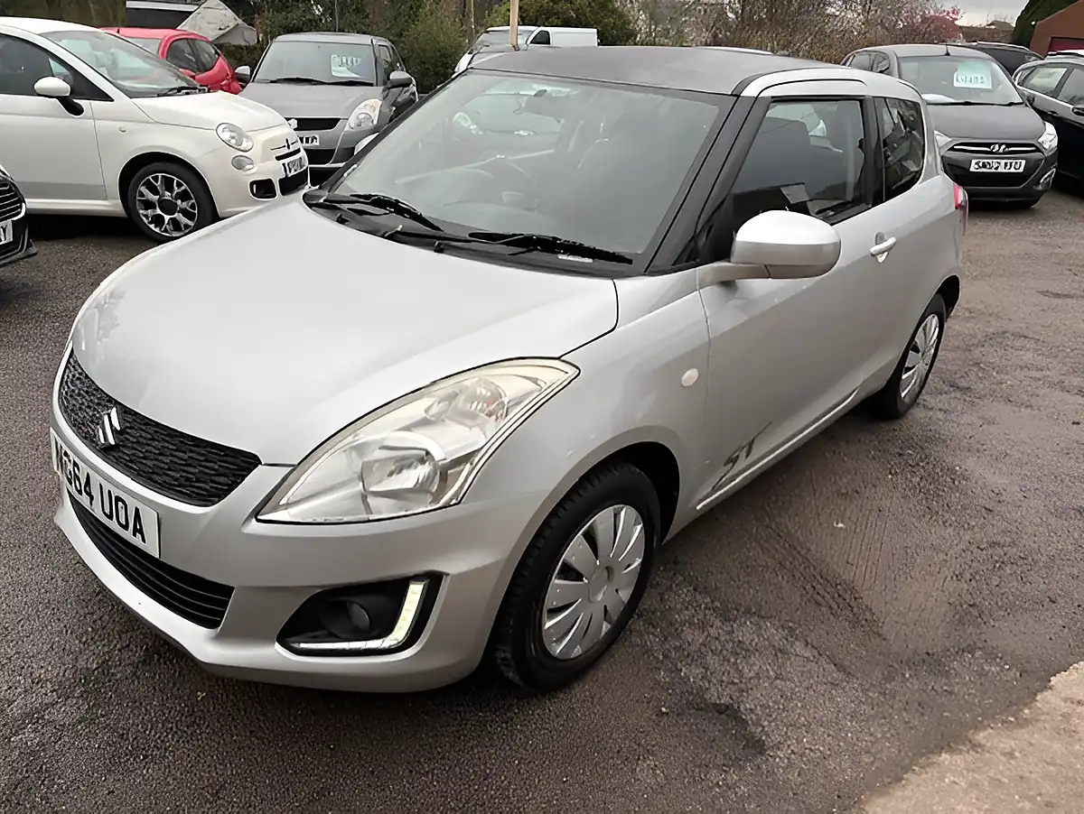 Used 2015 Suzuki Swift SZ2 Silver - Interior and Exterior details 7