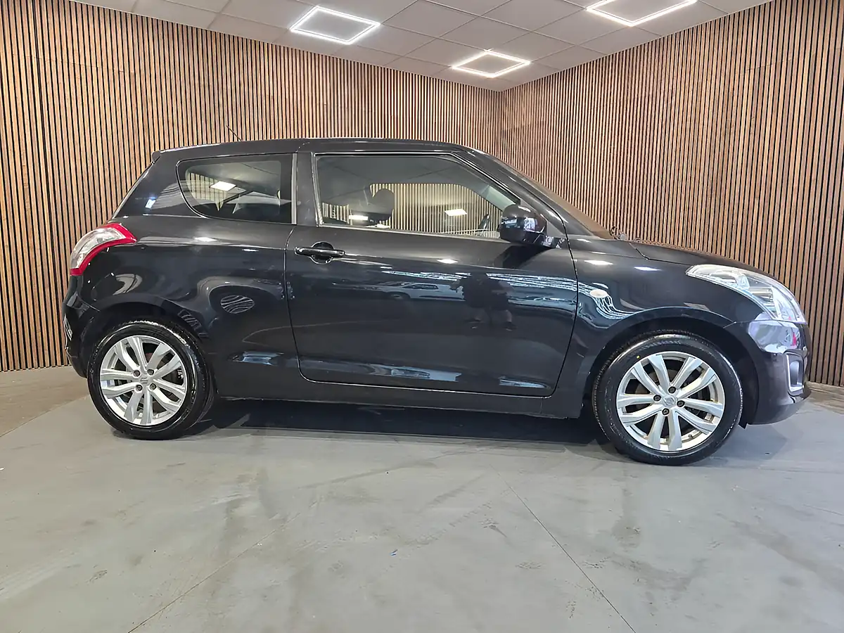Used 2015 Suzuki Swift SZ3 Black - Interior and Exterior details 7