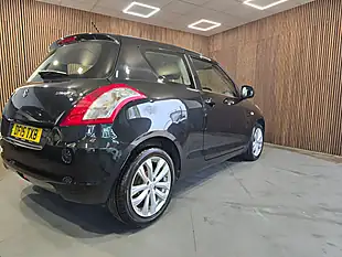 Used 2015 Suzuki Swift SZ3 Black - Interior and Exterior details 8
