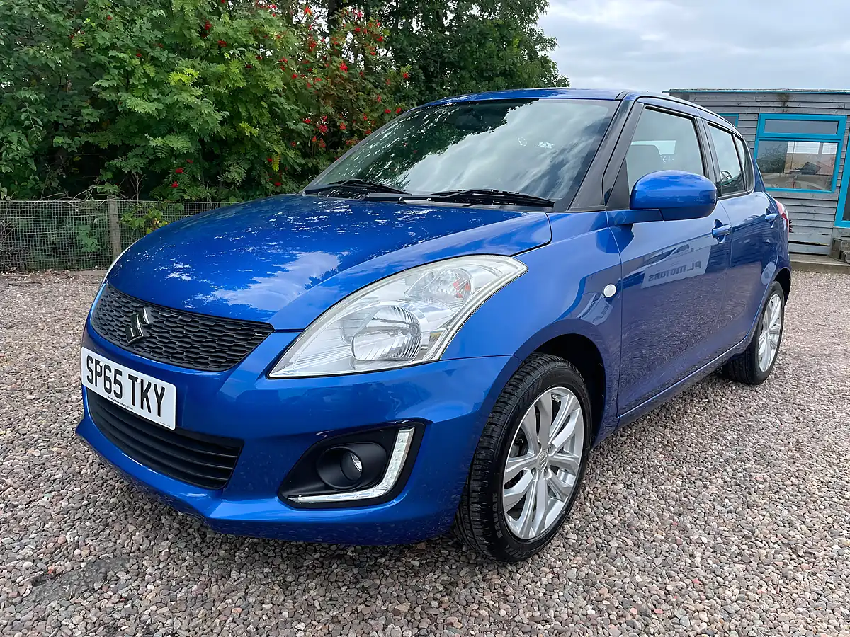 Used 2015 Suzuki Swift SZ3 Blue - Interior and Exterior details 2
