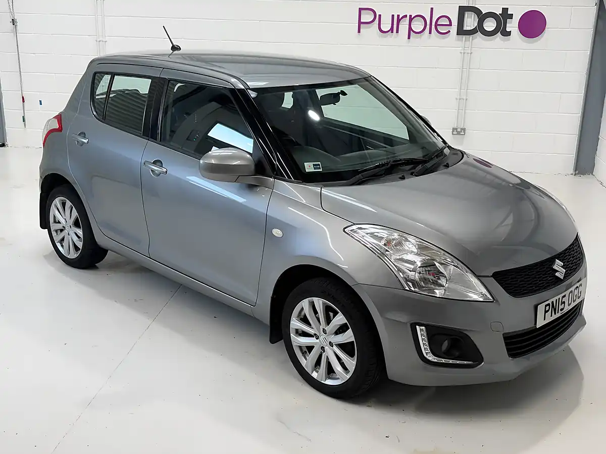Used 2015 Suzuki Swift SZ3 Grey - Front View
