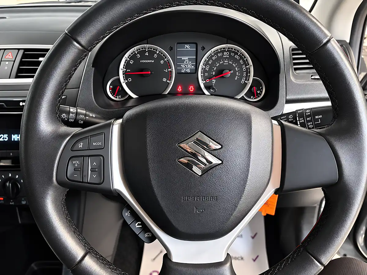 Used 2015 Suzuki Swift SZ3 Grey - Interior and Exterior details 11