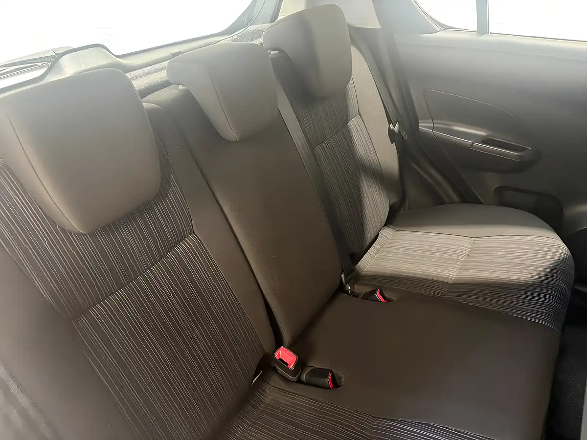 Used 2015 Suzuki Swift SZ3 Grey - Interior and Exterior details 19