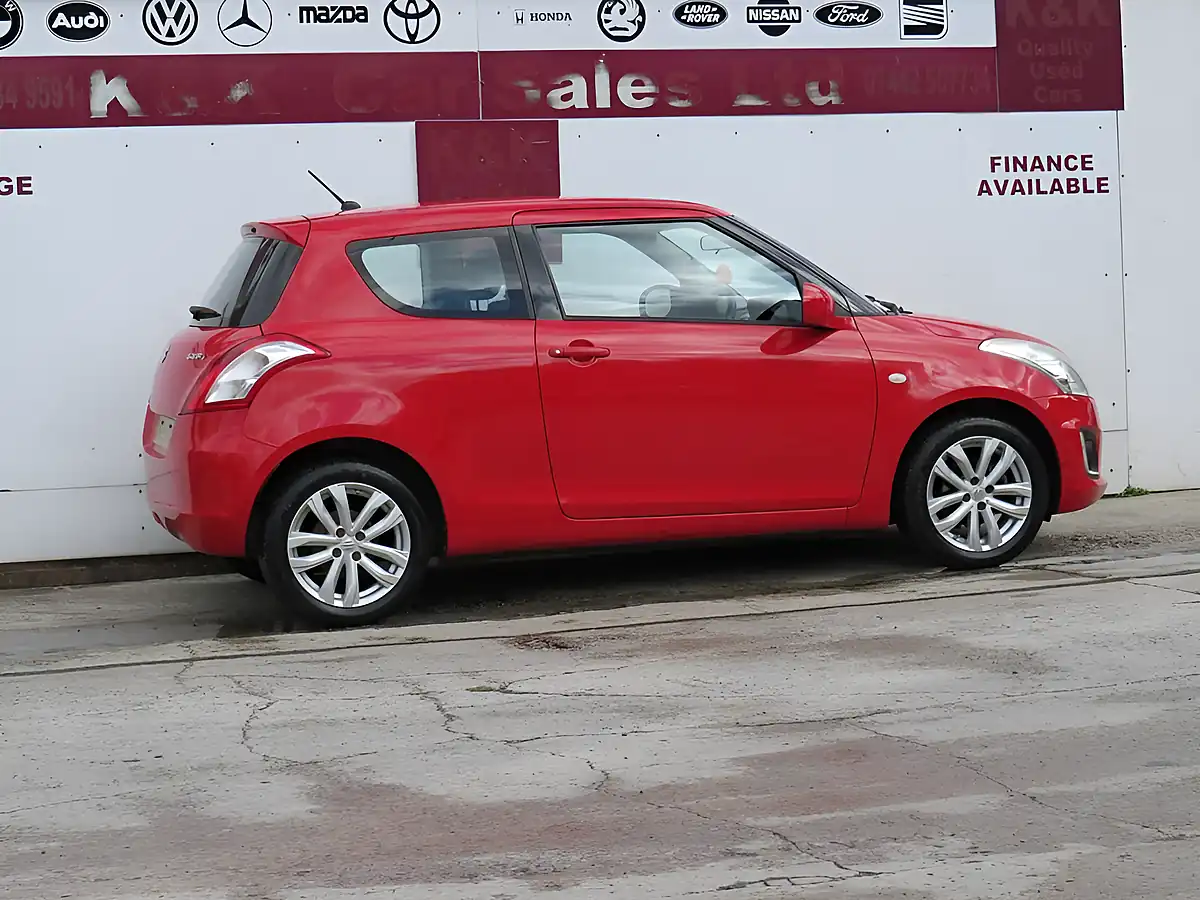Used 2015 Suzuki Swift SZ3 Red - Interior and Exterior details 17