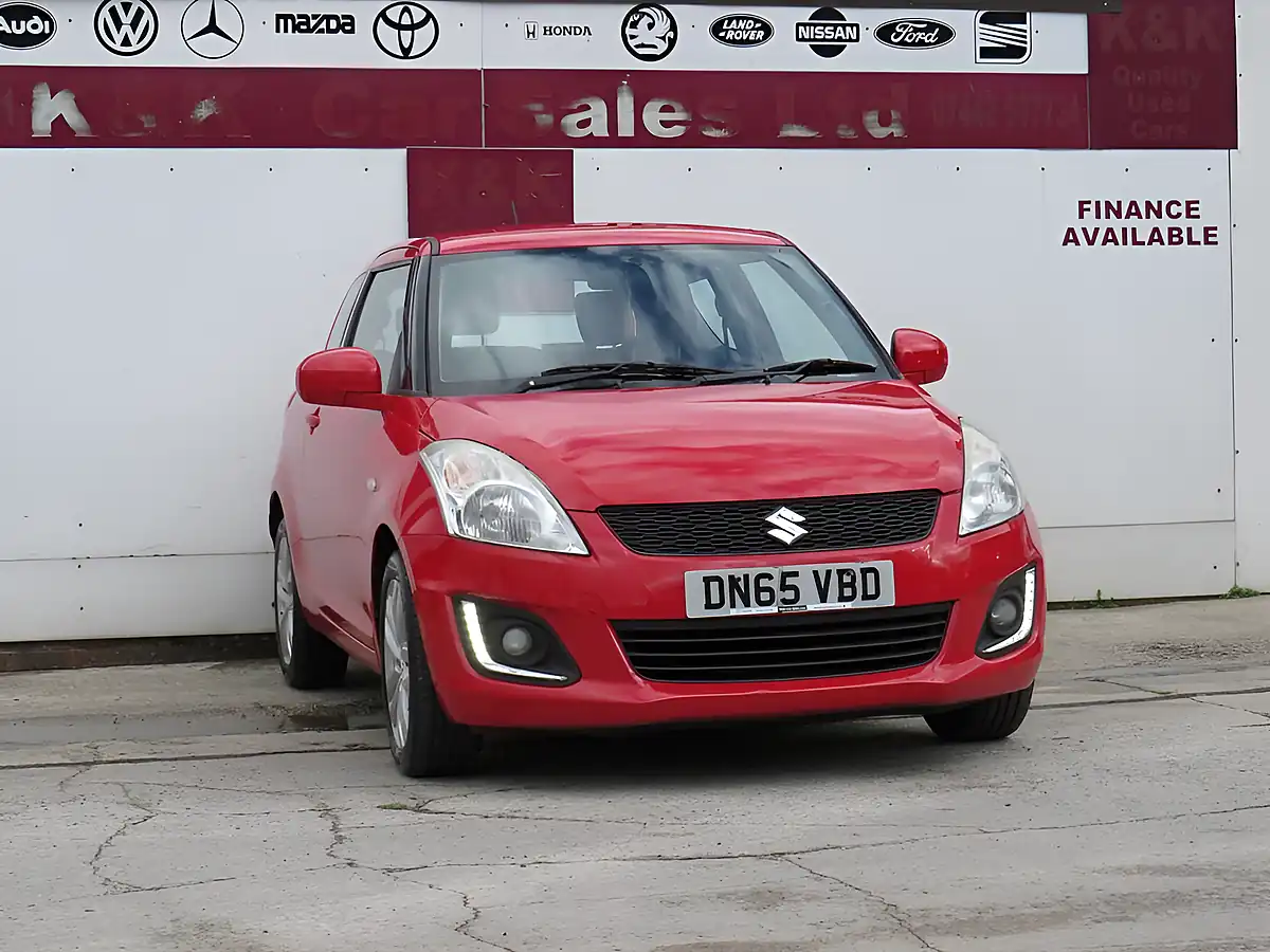 Used 2015 Suzuki Swift SZ3 Red - Interior and Exterior details 18