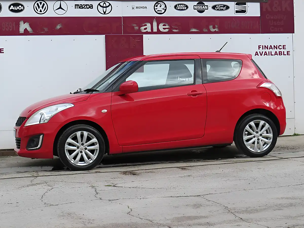Used 2015 Suzuki Swift SZ3 Red - Interior and Exterior details 19