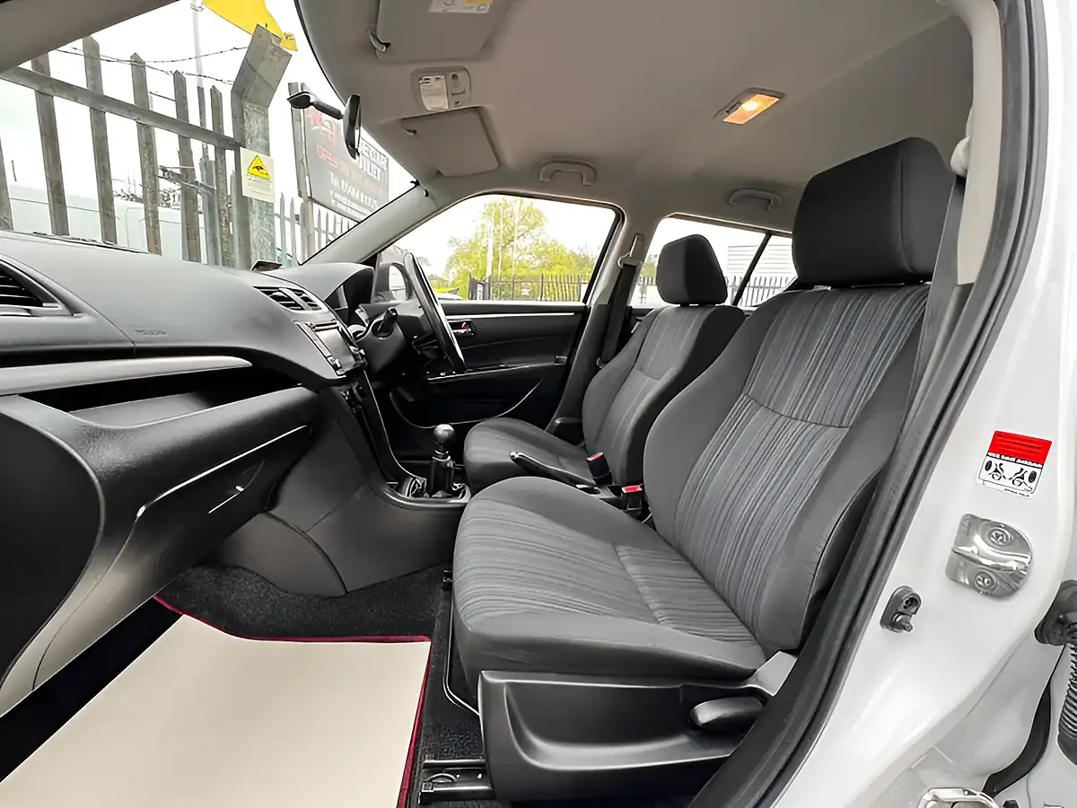 Used 2015 Suzuki Swift SZ3 White - Interior and Exterior details 18