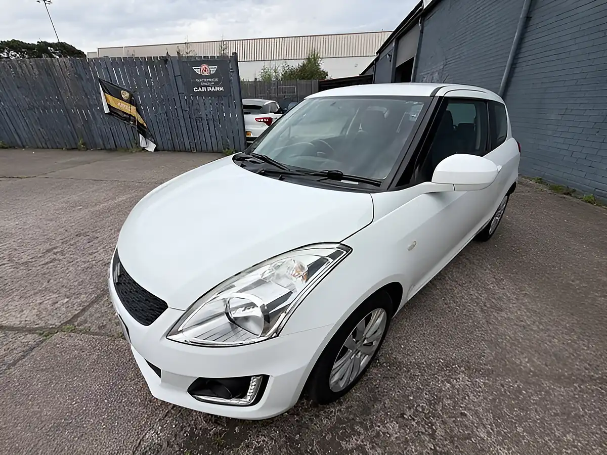 Used 2015 Suzuki Swift SZ3 White - Interior and Exterior details 12