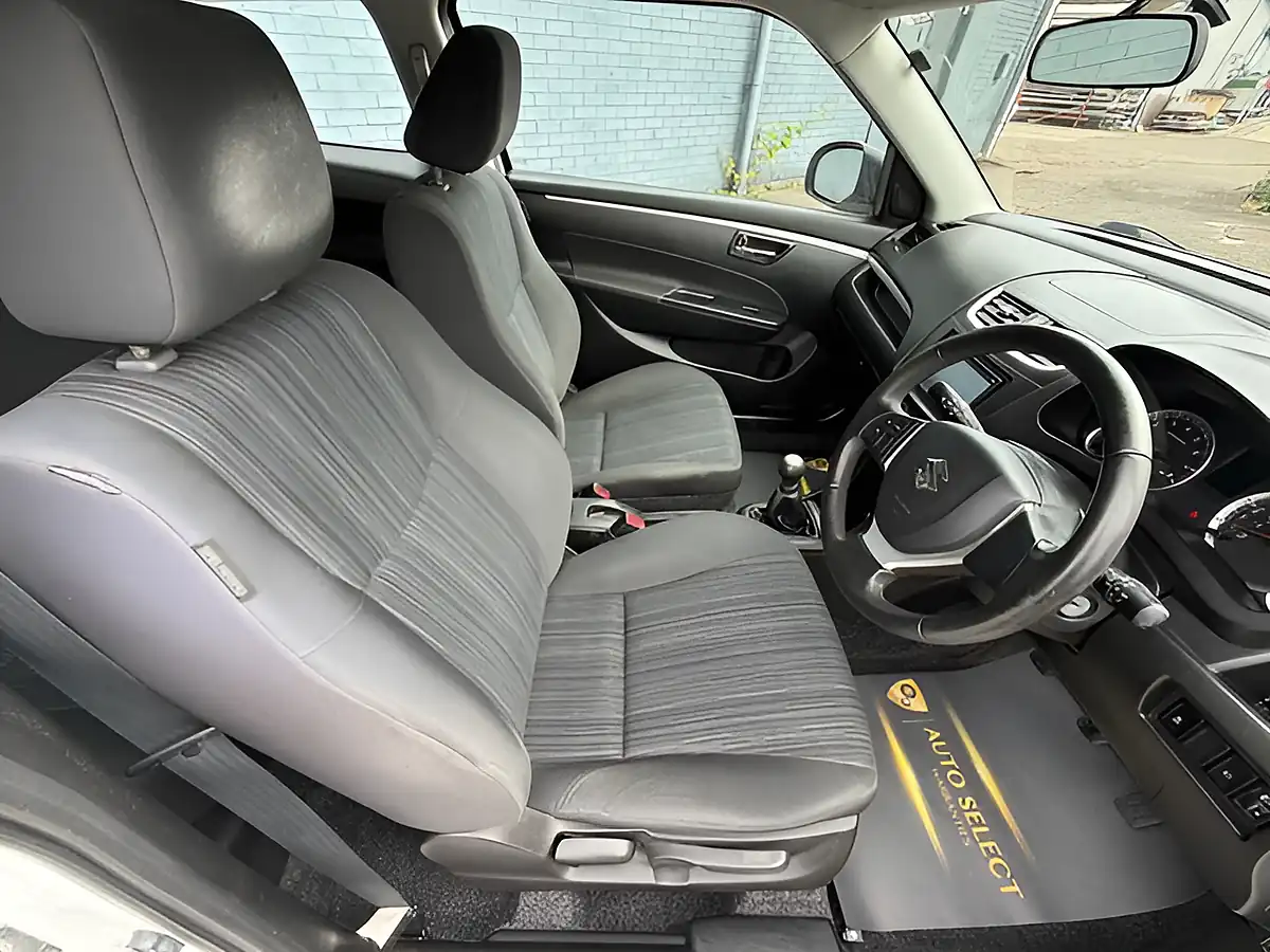 Used 2015 Suzuki Swift SZ3 White - Interior and Exterior details 19
